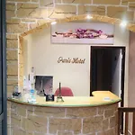 Le Mediterraneen Szálloda 3*
