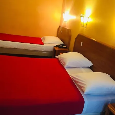 Hotel Le Mediterraneen Paris