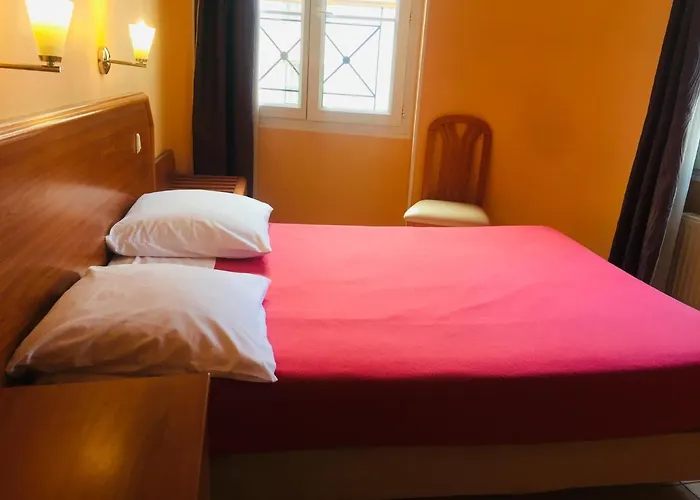 Hotel Le Mediterraneen 3*