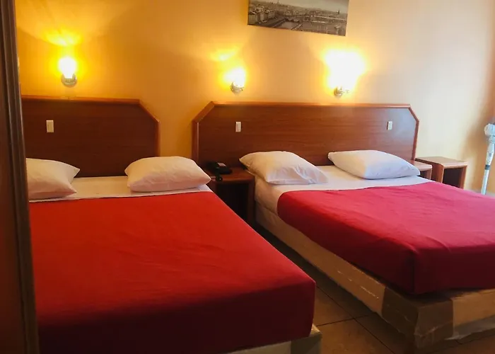 Hotel Le Mediterraneen Paris